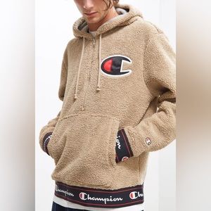 Champion big C sherpa half zip hoodie - Men’s small
